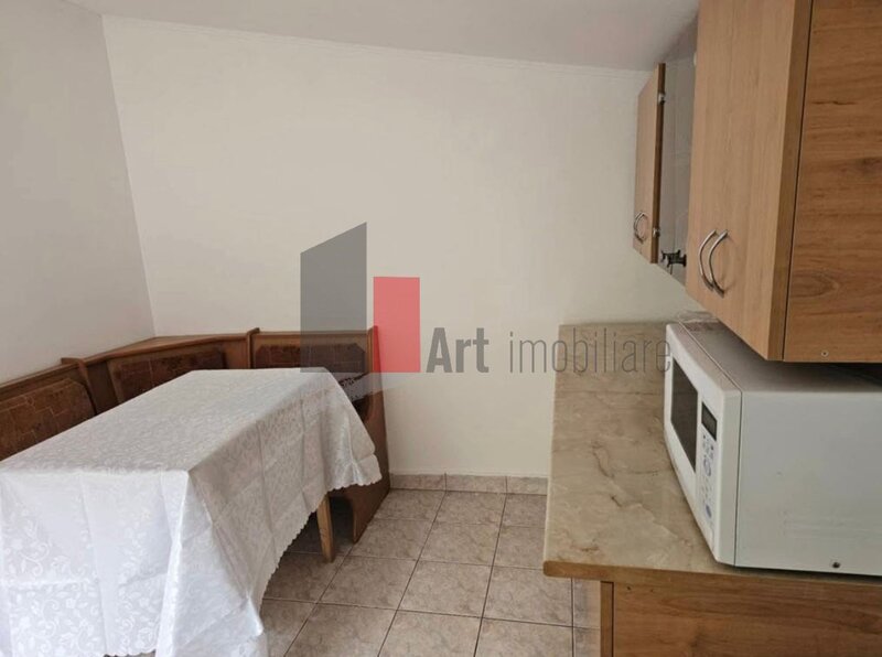 Sector 5 Casa 3 camere